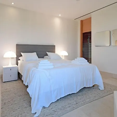 Villa Luxury With Jacuzzis Near Puerto Banus Marbella