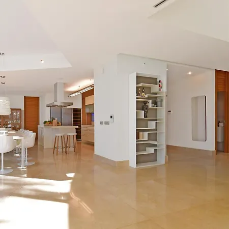 Luxury With Jacuzzis Near Puerto Banus * Μαρμπέλλα